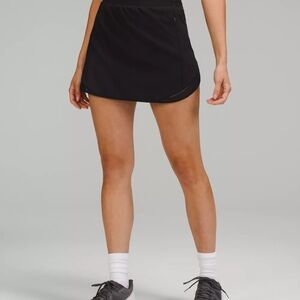 Lululemon Hotty Hot High-Rise Skirt